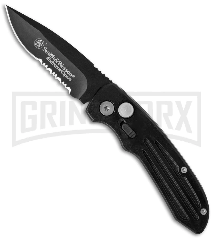 Smith & Wesson Extreme Ops SW40BS Mini Black Automatic Knife - Black Serr 3 Smith & Wesson Extreme Ops SW40BS Mini Black Automatic Knife - Black Serr